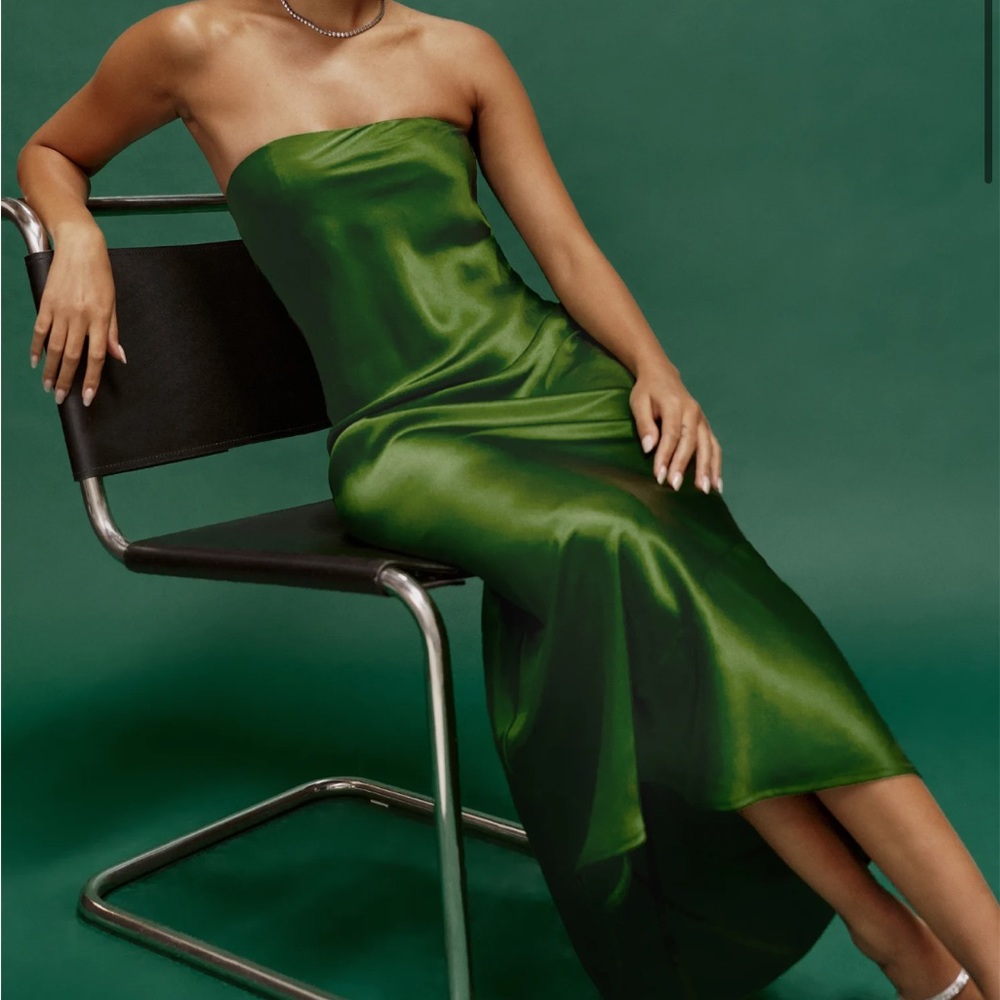 Reformation Joanne Silk Dress (Strapless Midi) in Palm Green